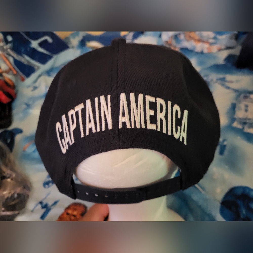 Marvel Captain America Snap Back - image 3